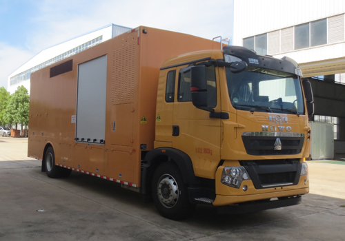 重汽單橋大流量排水搶險(xiǎn)車